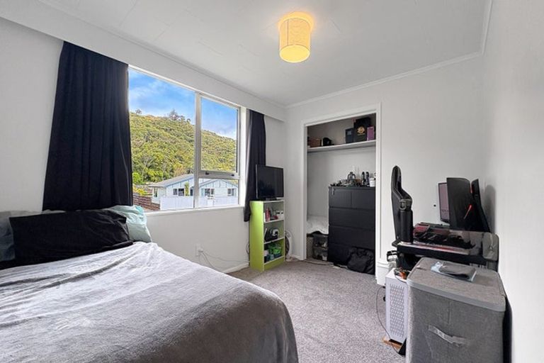 Photo of property in 187a Major Drive, Kelson, Lower Hutt, 5010