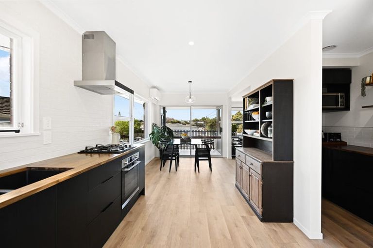 Photo of property in 50 Macdonald Road, Glenview, Hamilton, 3206