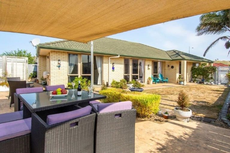 Photo of property in 23 Marshwood Place, Papamoa Beach, Papamoa, 3118