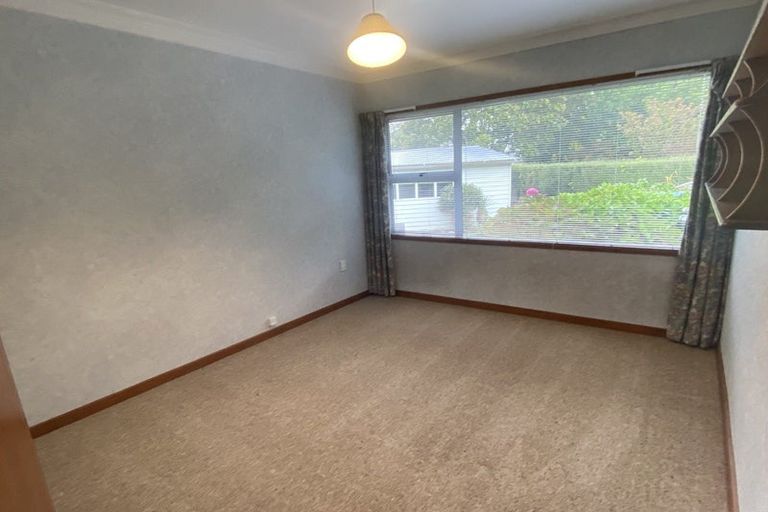 Photo of property in 212a Tukapa Street, Westown, New Plymouth, 4310