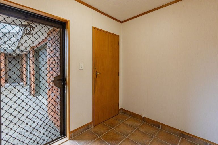 Photo of property in 49b Church Road, Taradale, Napier, 4112