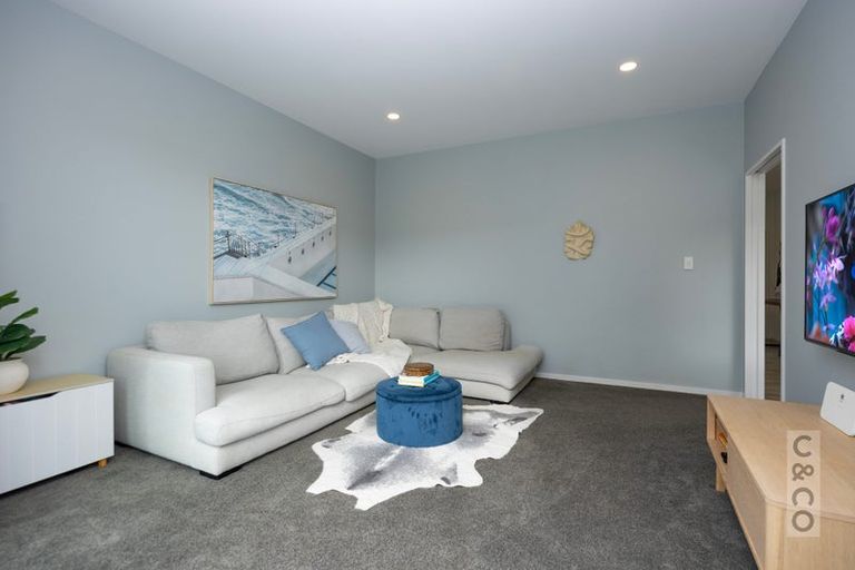 Photo of property in 44 Fruitlands Road, Kumeu, 0810