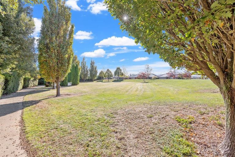 Photo of property in 6 Cellars Way, Yaldhurst, Christchurch, 8042
