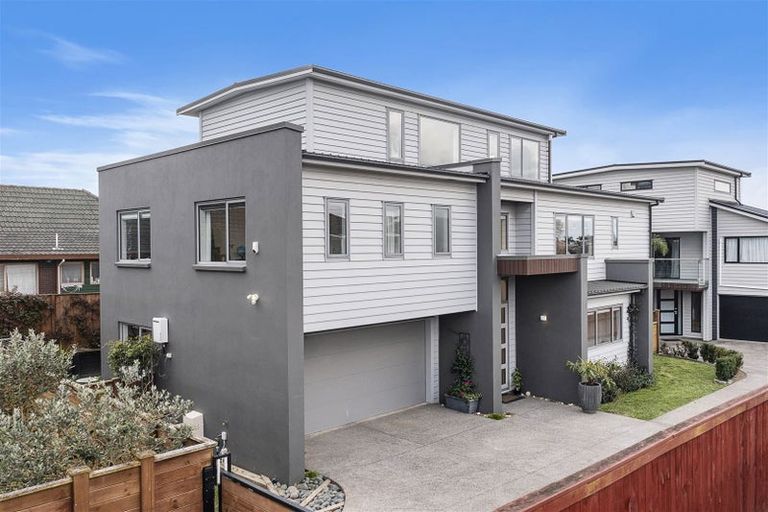 Photo of property in 142b Bucklands Beach Road, Bucklands Beach, Auckland, 2012
