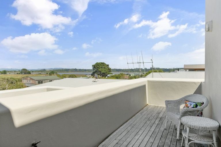 Photo of property in 464 Pukehina Parade, Pukehina, Te Puke, 3189