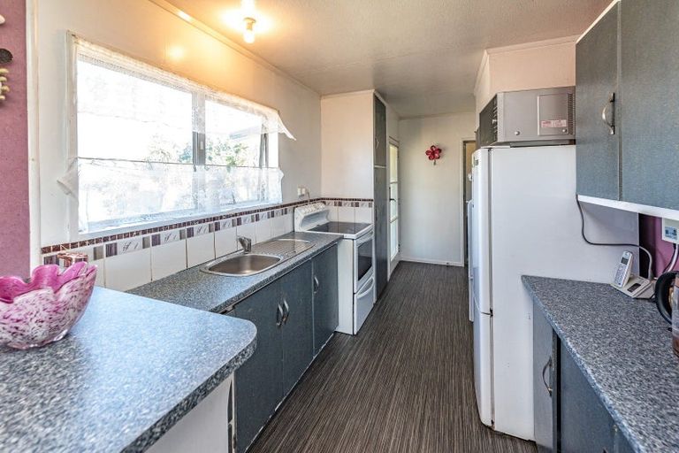 Photo of property in 108 Hinau Street, Castlecliff, Whanganui, 4501