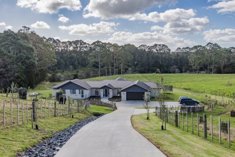 Photo of property in 81 Conifer Lane, Kerikeri, 0294