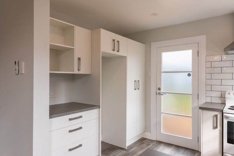 Photo of property in 37 Ross Street, Woodville, 4920