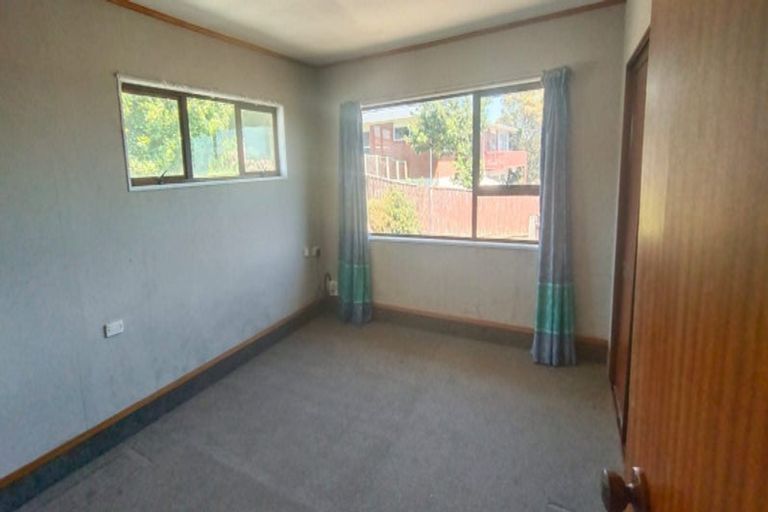 Photo of property in 12b Bronte Place, Whalers Gate, New Plymouth, 4310