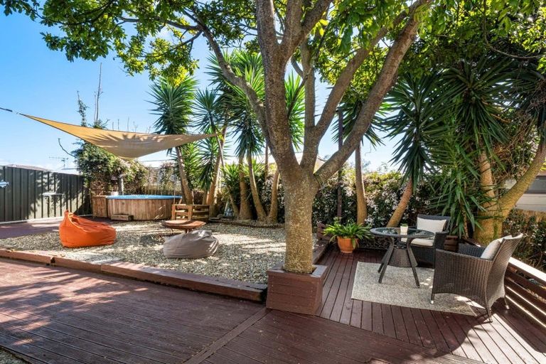 Photo of property in 68a Hartford Avenue, Papamoa Beach, Papamoa, 3118