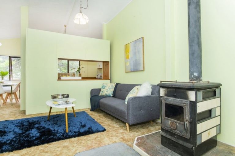 Photo of property in 35 Ioapa Road, Te Karaka, 4022