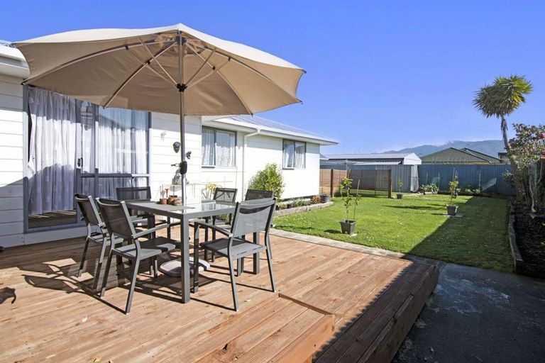 Photo of property in 9 Wharepapa Grove, Motueka, 7120