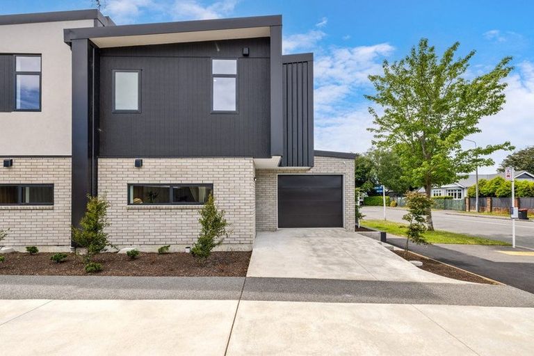 Photo of property in 1/153 Springfield Road, St Albans, Christchurch, 8014