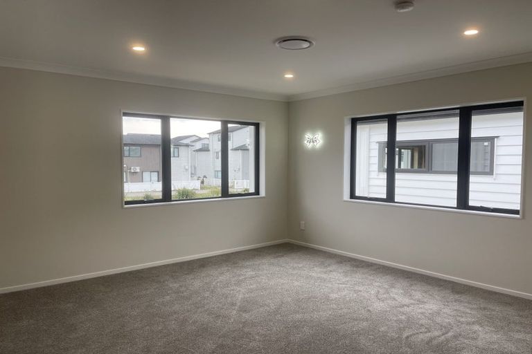 Photo of property in 219a Murphys Road, Flat Bush, Auckland, 2019