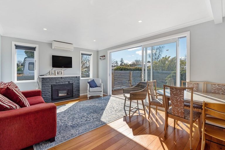 Photo of property in 51 Lincoln Street, Ashhurst, 4810