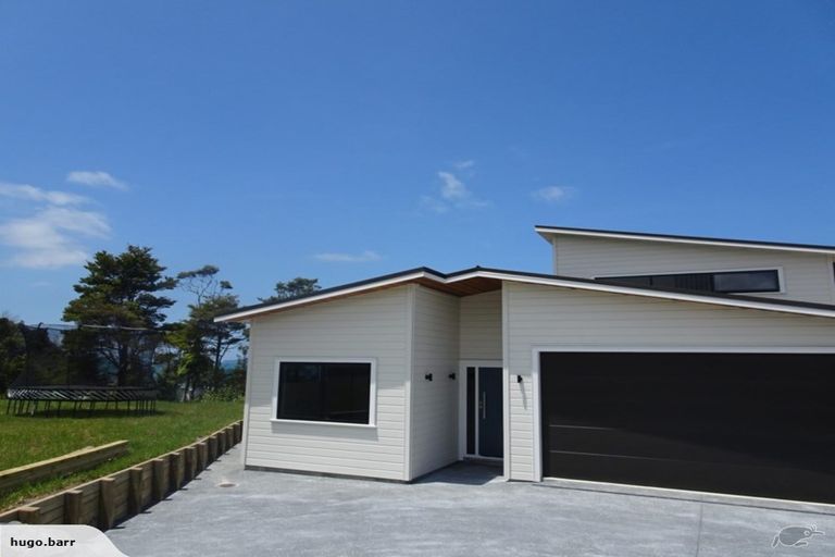 Photo of property in 9 Koru Place, Snells Beach, 0920