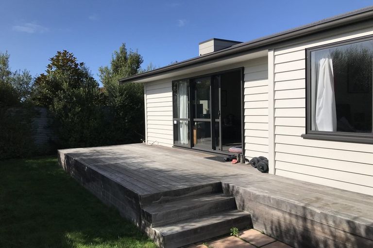 Photo of property in 2/69 Palmers Road, New Brighton, Christchurch, 8083