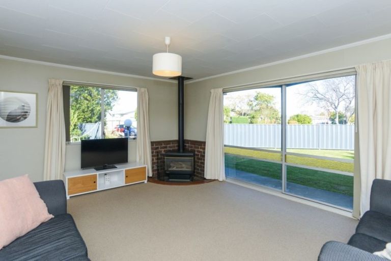 Photo of property in 22 Glamorgan Avenue, Tamatea, Napier, 4112