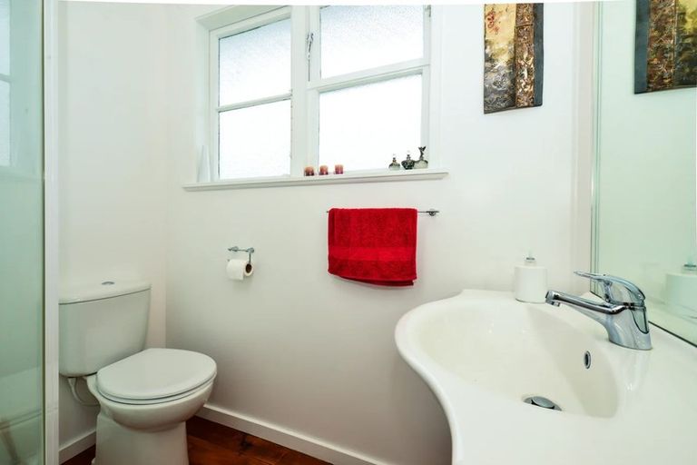 Photo of property in 104 Fairfield Road, Fairfield, Hamilton, 3214