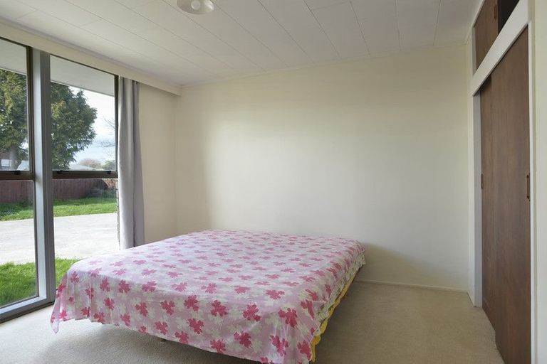 Photo of property in 1 Deller Drive, Carterton, 5713