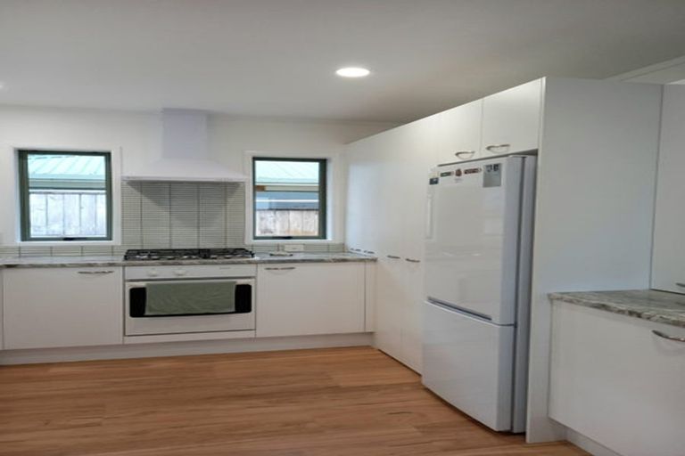 Photo of property in 25 Commins Road, Onerahi, Whangarei, 0110