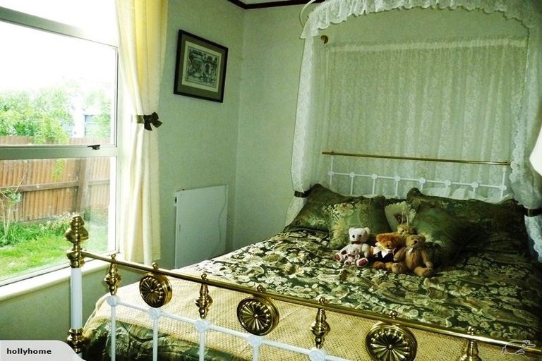 Photo of property in 30 Rhodes Street, Waimate, 7924