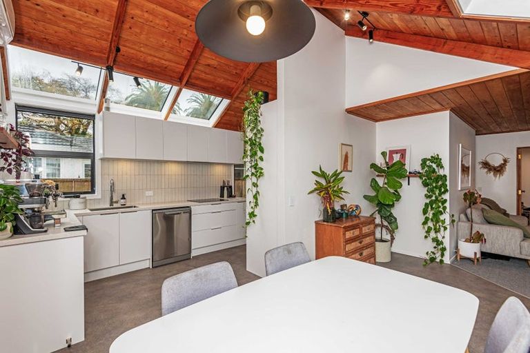 Photo of property in 103a Manawatu Street, Hokowhitu, Palmerston North, 4410