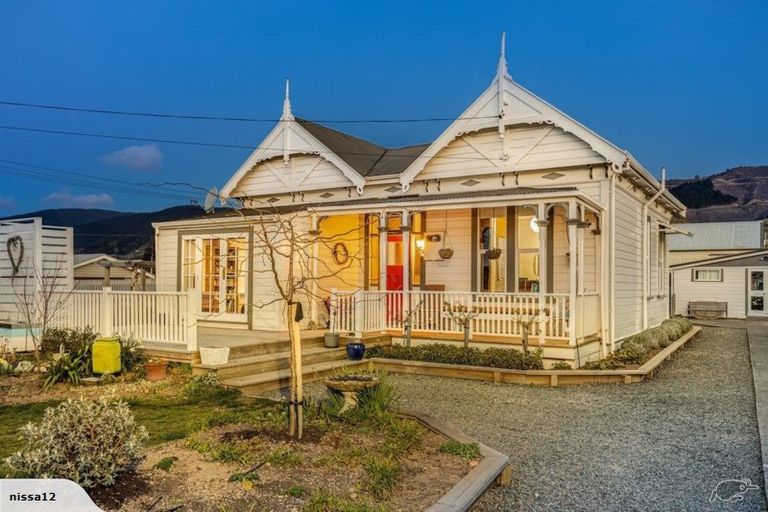 Photo of property in 32 Edward Street, Richmond, 7020