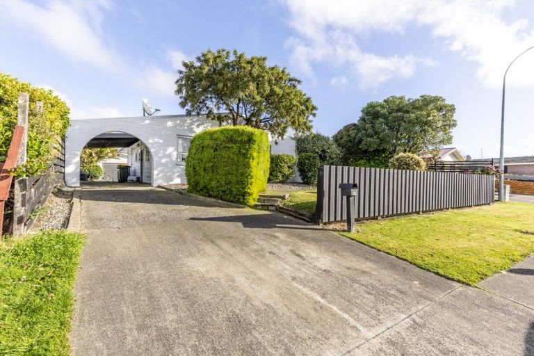Photo of property in 86 Dunbeath Crescent, Kew, Invercargill, 9812