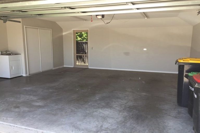 Photo of property in 11/5 Kennedys Bush Road, Halswell, Christchurch, 8025