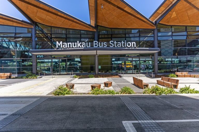 Photo of property in Twin Towers, 809/17 Putney Way, Manukau, Auckland, 2104