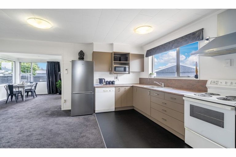 Photo of property in 22 Bruce Street, Waikiwi, Invercargill, 9810