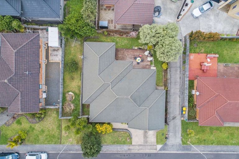 Photo of property in 39 South Kensington Way, Henderson, Auckland, 0612