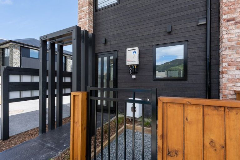 Photo of property in 1/31 Waiwhetu Road, Waiwhetu, Lower Hutt, 5010