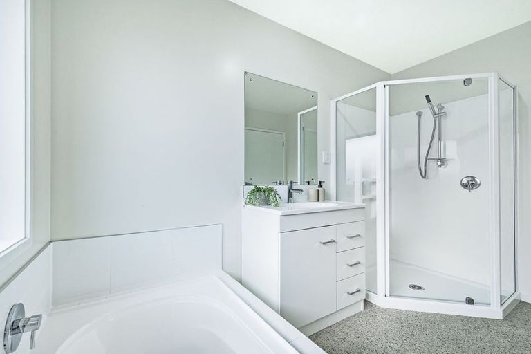 Photo of property in 34 Wallingford Crescent, Rolleston, 7615