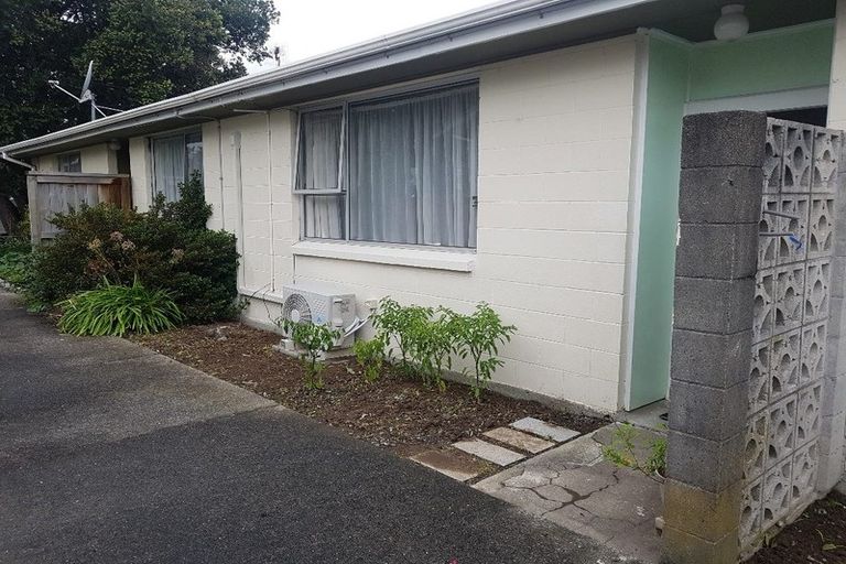 Photo of property in 2/4 Rodney Street, Waiwhetu, Lower Hutt, 5010