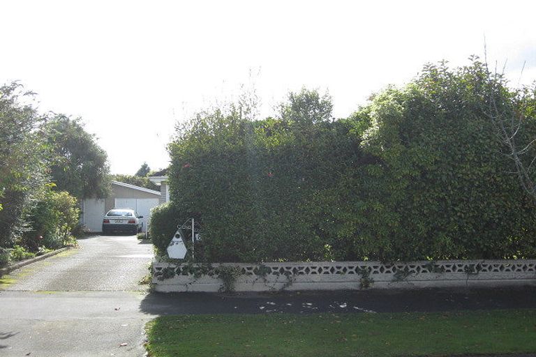 Photo of property in 86 Maidstone Road, Ilam, Christchurch, 8041