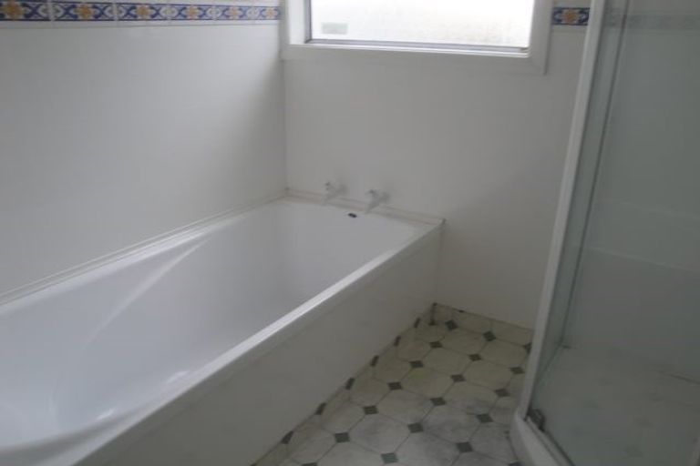 Photo of property in 10 Brassey Road, Saint Johns Hill, Whanganui, 4500