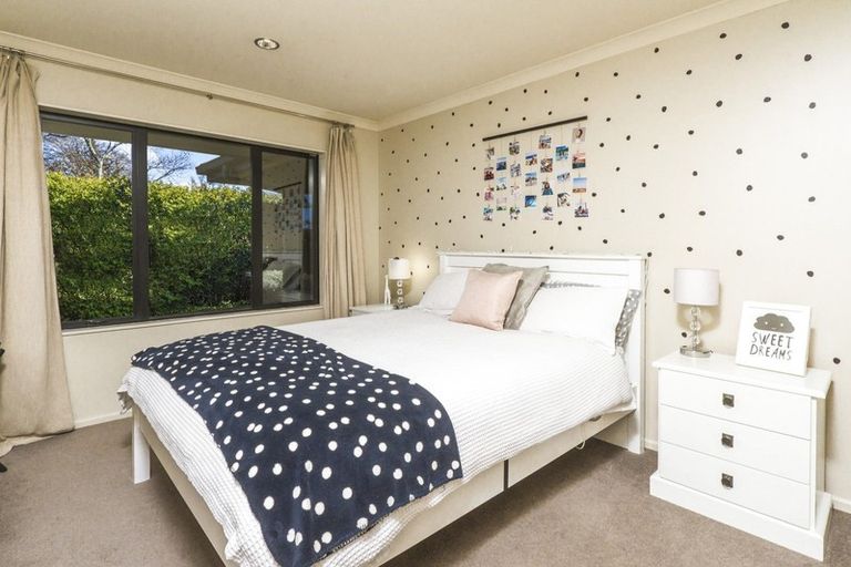 Photo of property in 13 Kareti Drive, Richmond, 7020