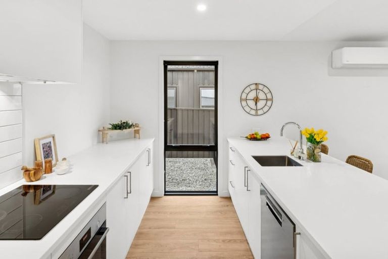 Photo of property in 7 Landsborough Lane, Wanaka, 9305
