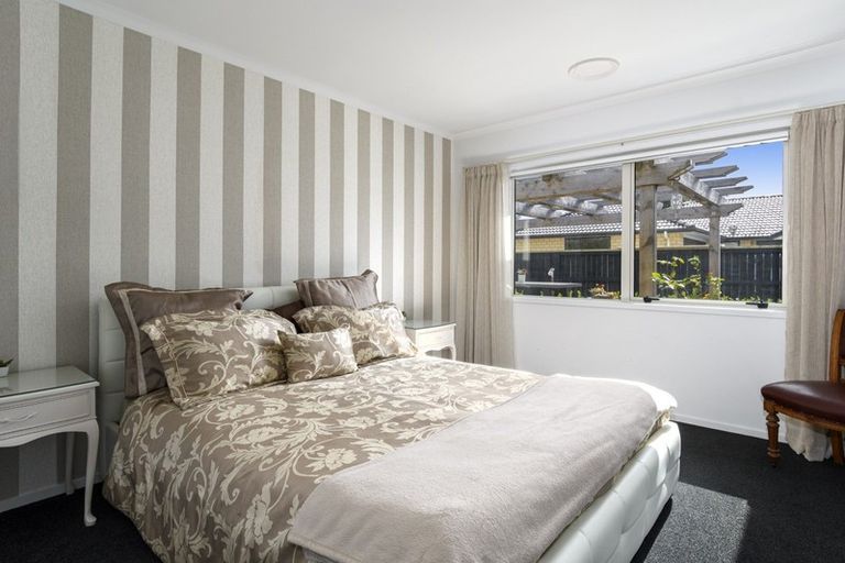 Photo of property in 26 Valley View, Bethlehem, Tauranga, 3110