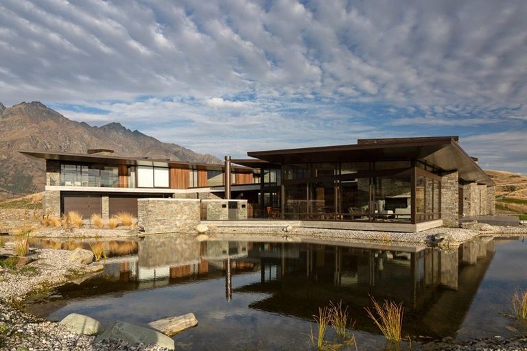 Photo of property in 7 Hidden Island Road, Jacks Point, Queenstown, 9371