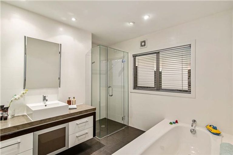 Photo of property in 26a Melanesia Road, Kohimarama, Auckland, 1071