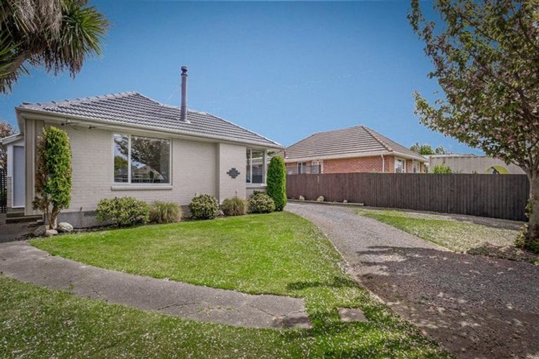 Photo of property in 9 Mottram Street, Redwood, Christchurch, 8051