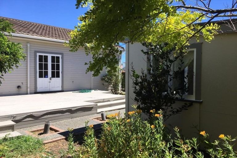 Photo of property in 62 Devonshire Road, Miramar, Wellington, 6022