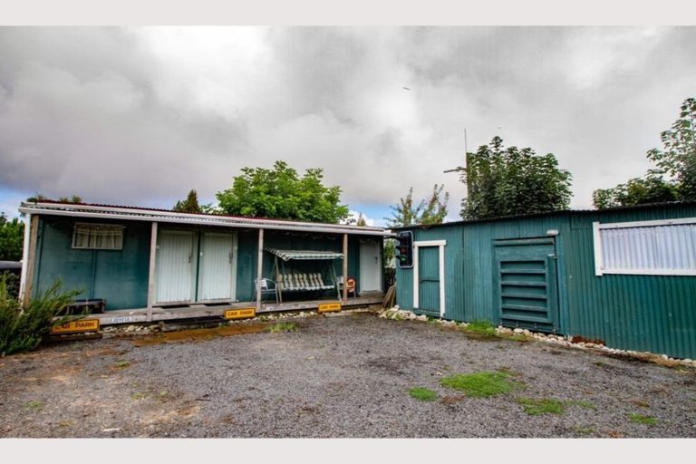 Photo of property in 36 Seddon Street, Waikanae, 5036