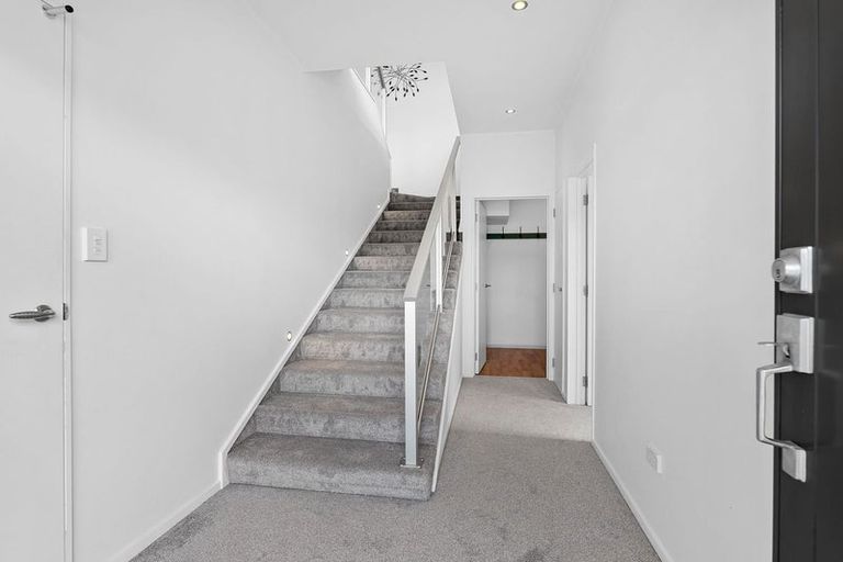 Photo of property in 29a Hatea Drive, Regent, Whangarei, 0112