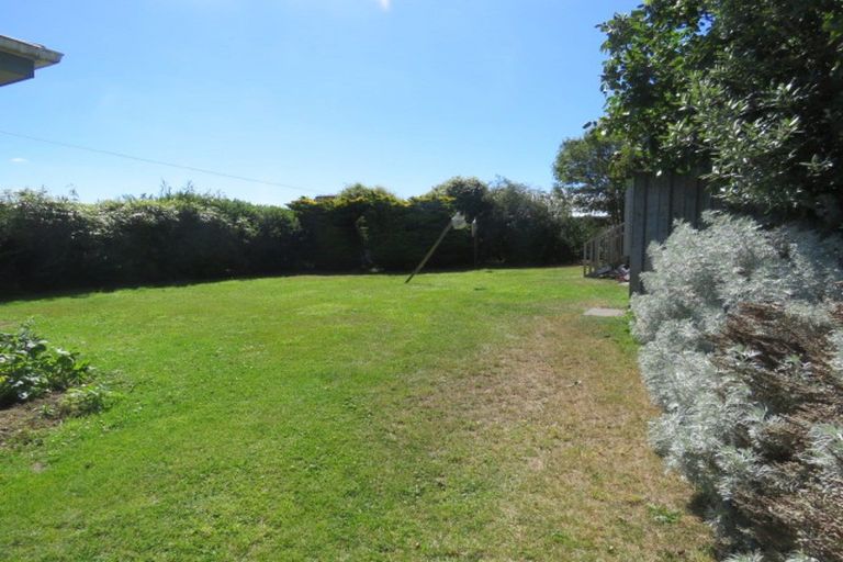 Photo of property in 37 Burnett Street, Kakanui, Oamaru, 9495