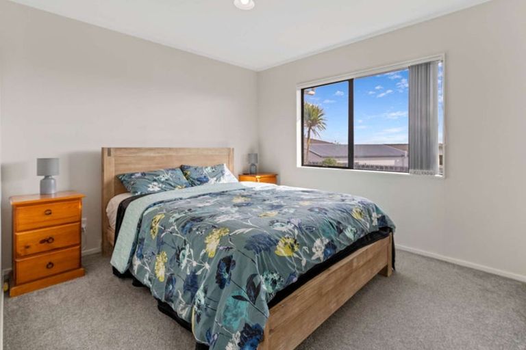 Photo of property in 1/67 Charntay Avenue, Clover Park, Auckland, 2019