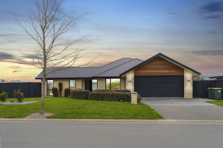 Photo of property in 6 Denimes Crescent, Rolleston, 7614